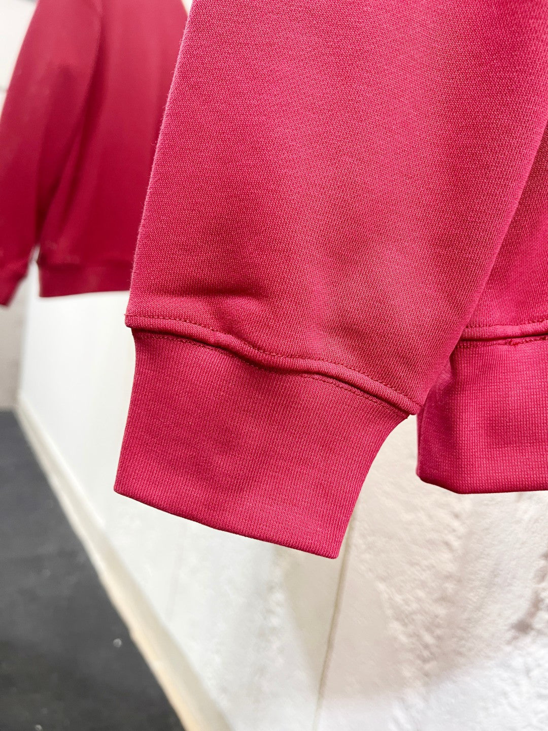 Classic Fit Hoodie-1051