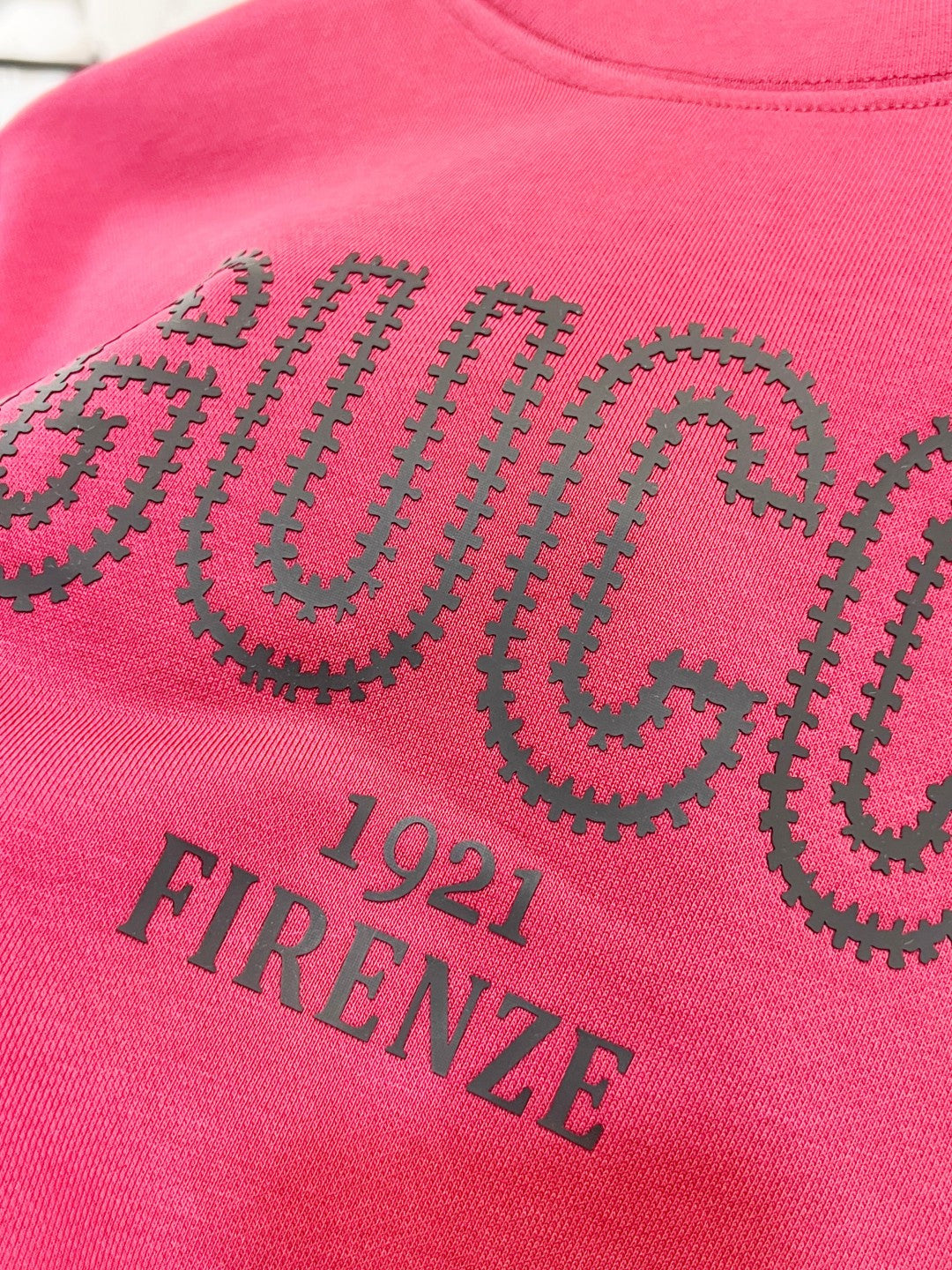 Classic Fit Hoodie-1051