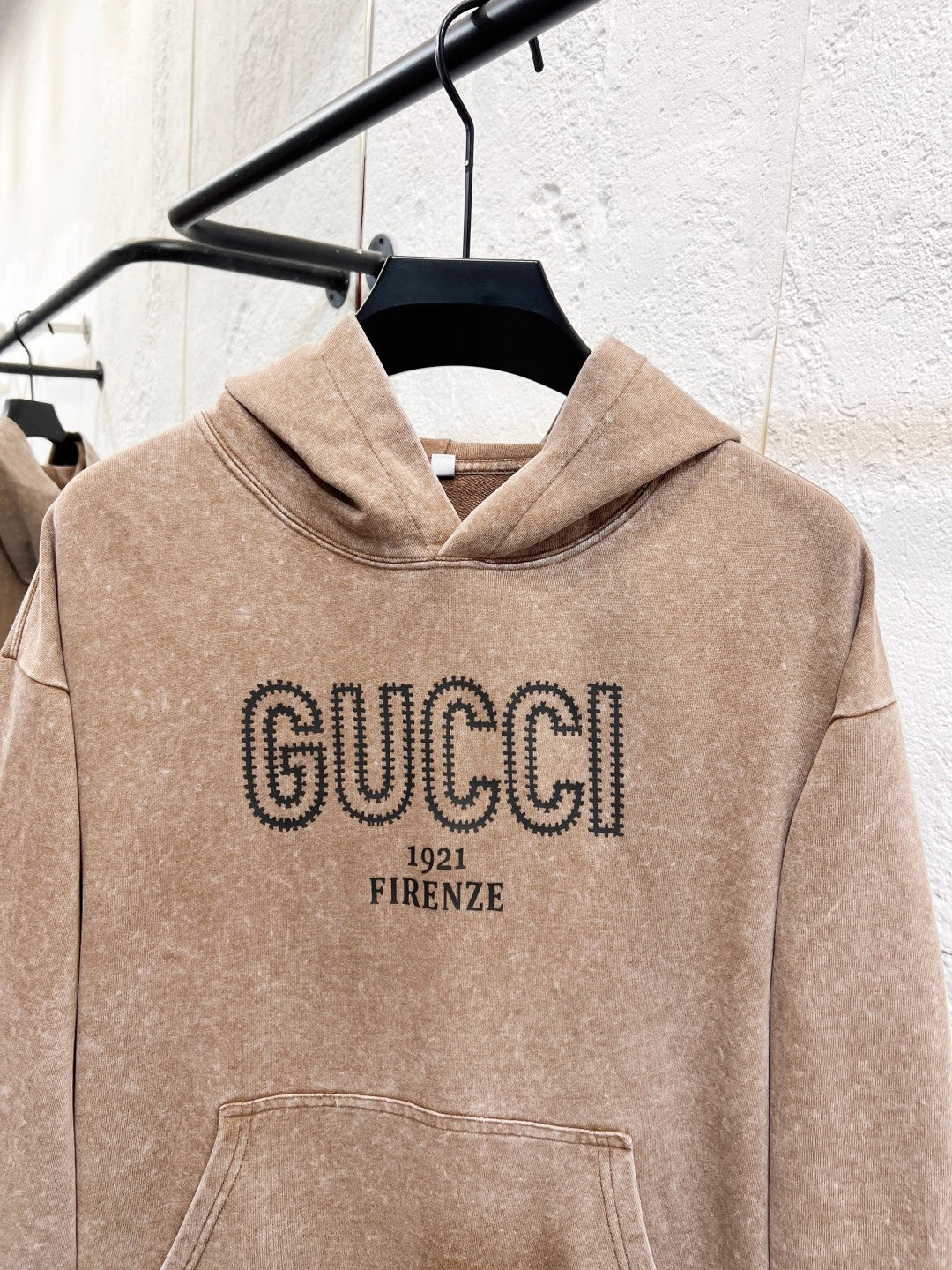 Classic Fit Hoodie-1052