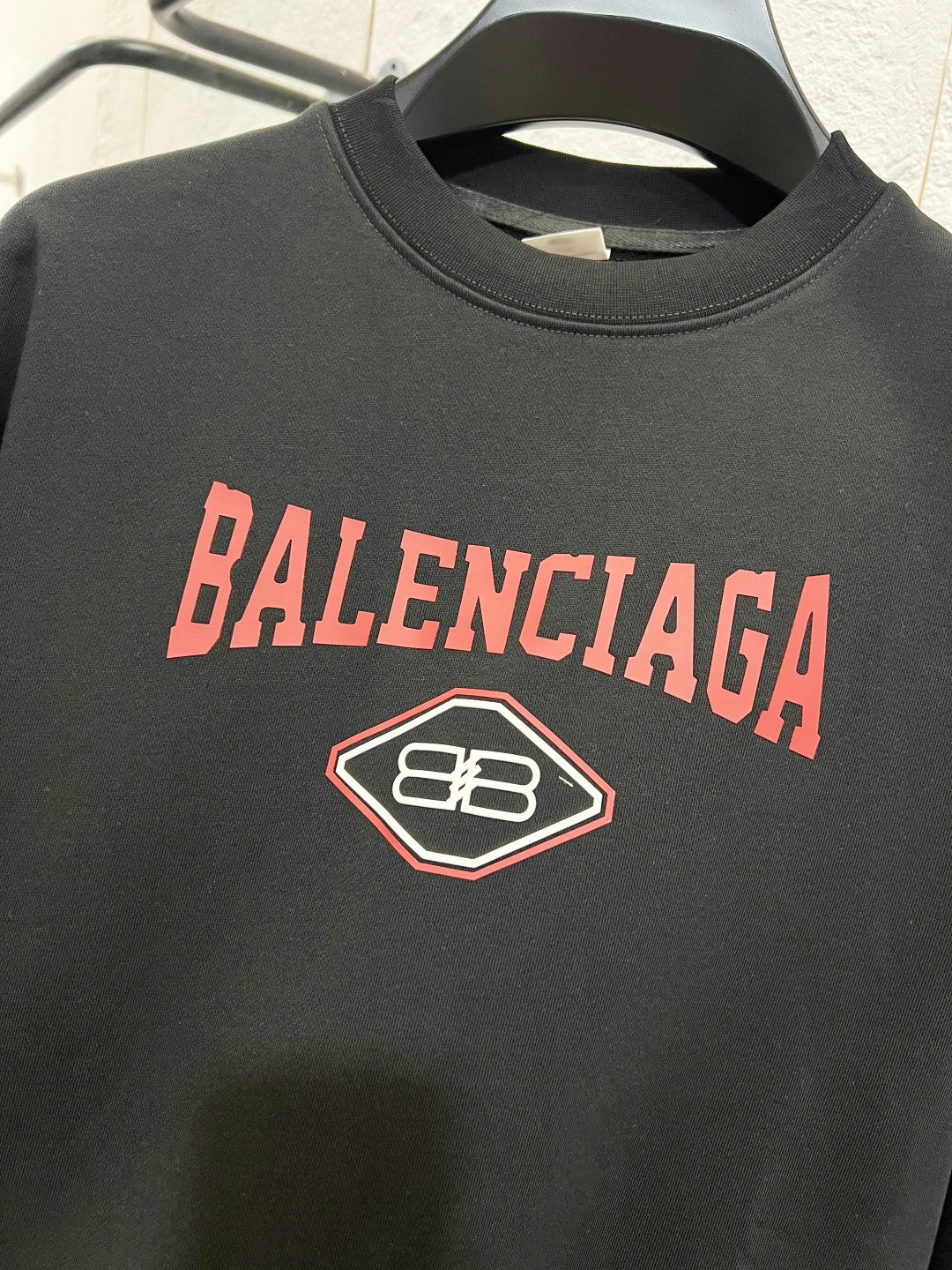 Classic Fit Hoodie-1053