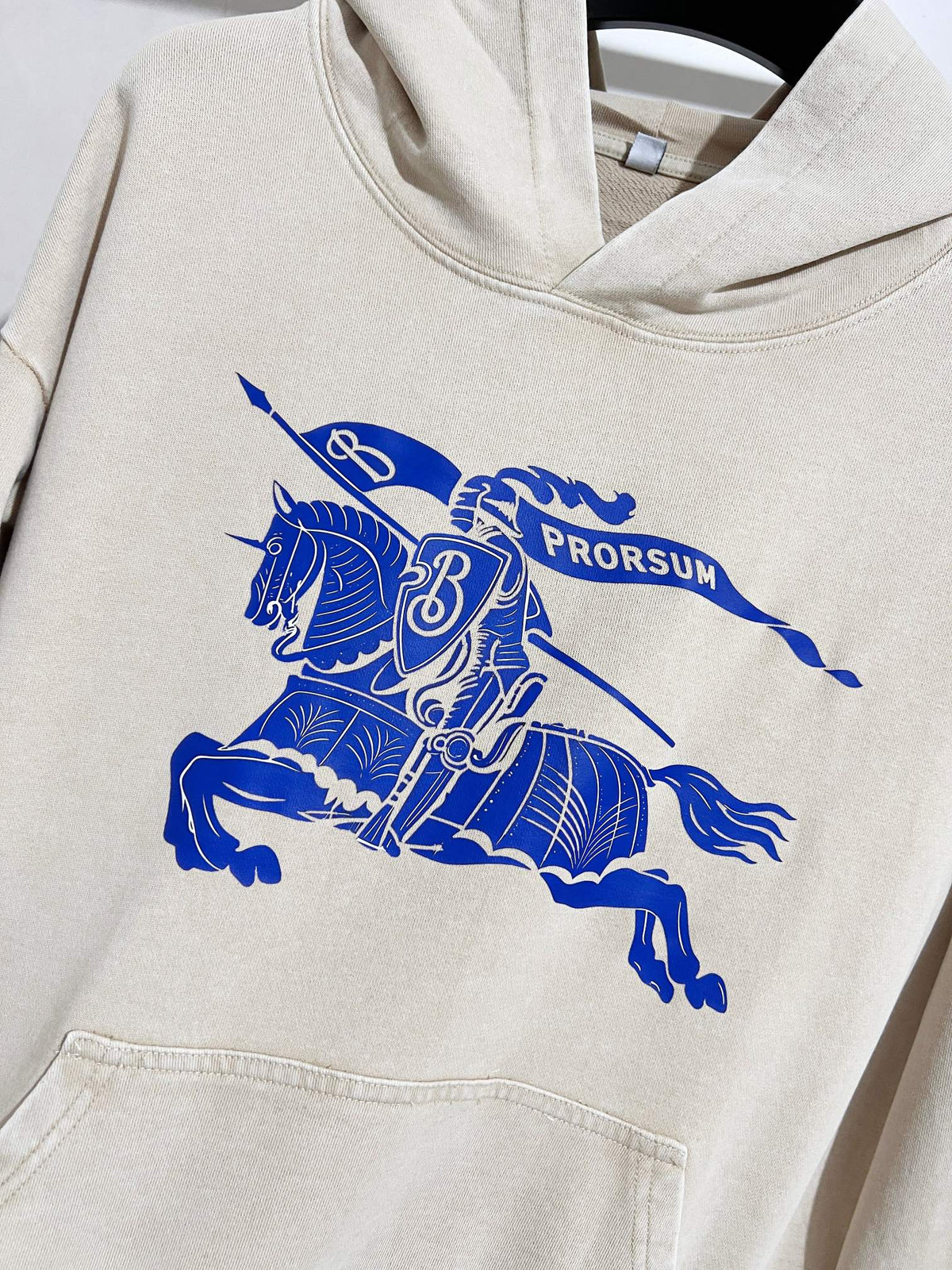 Classic Fit Hoodie-1055