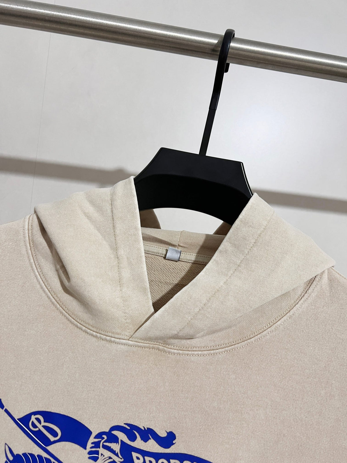 Classic Fit Hoodie-1055