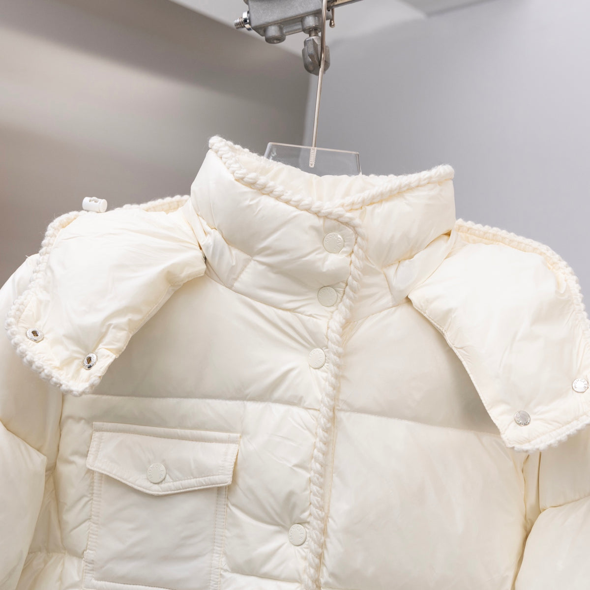 Ultra-Light Winter Puffer –111