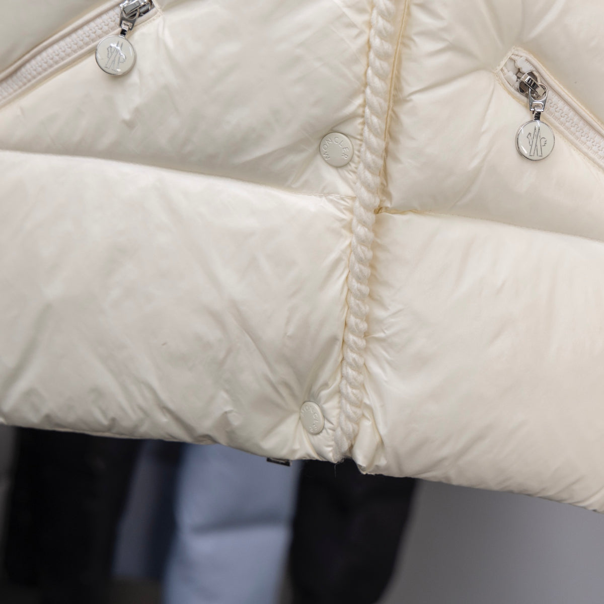 Ultra-Light Winter Puffer –111